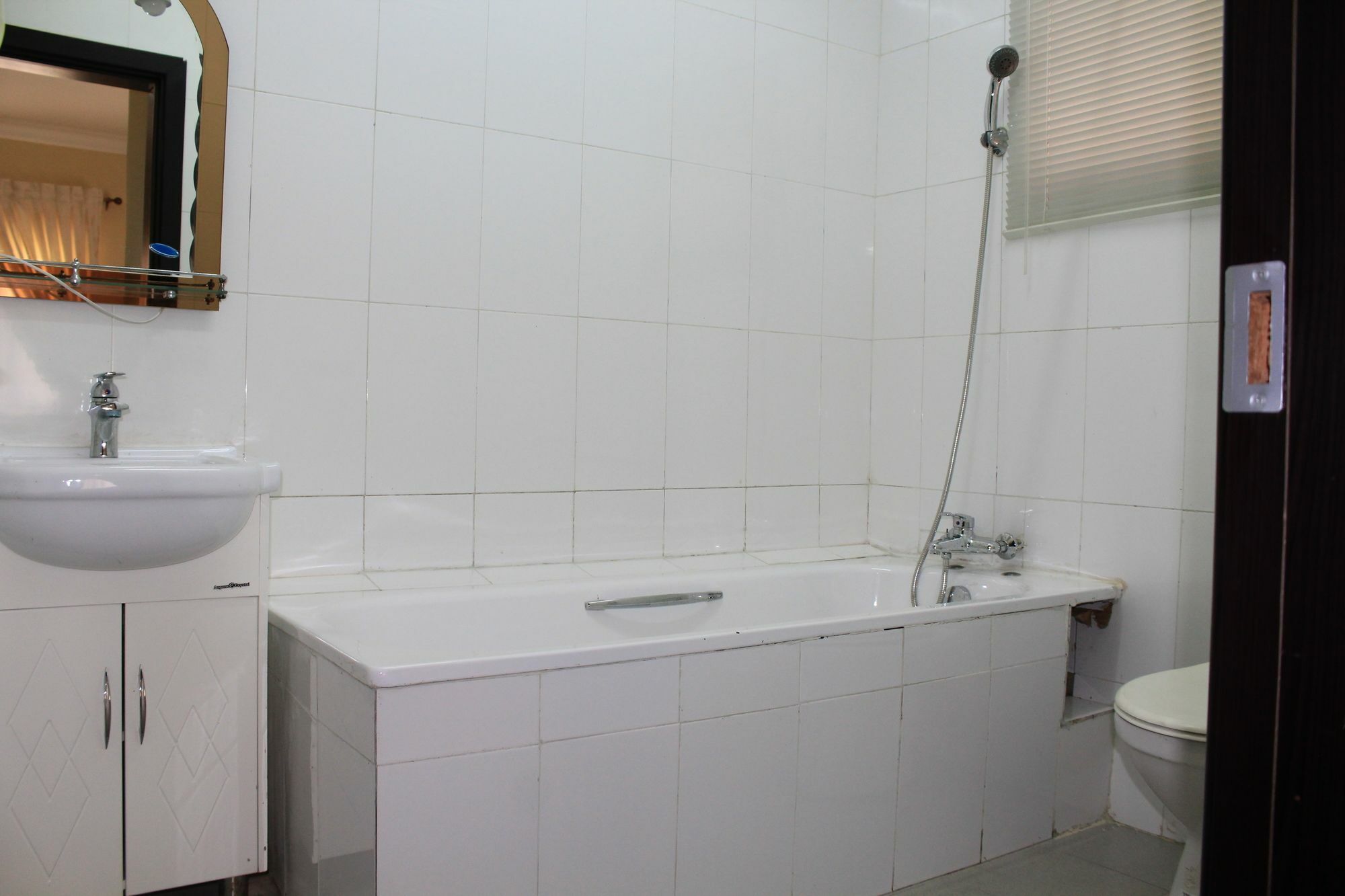The Habitat Suites International Lagos Zewnętrze zdjęcie