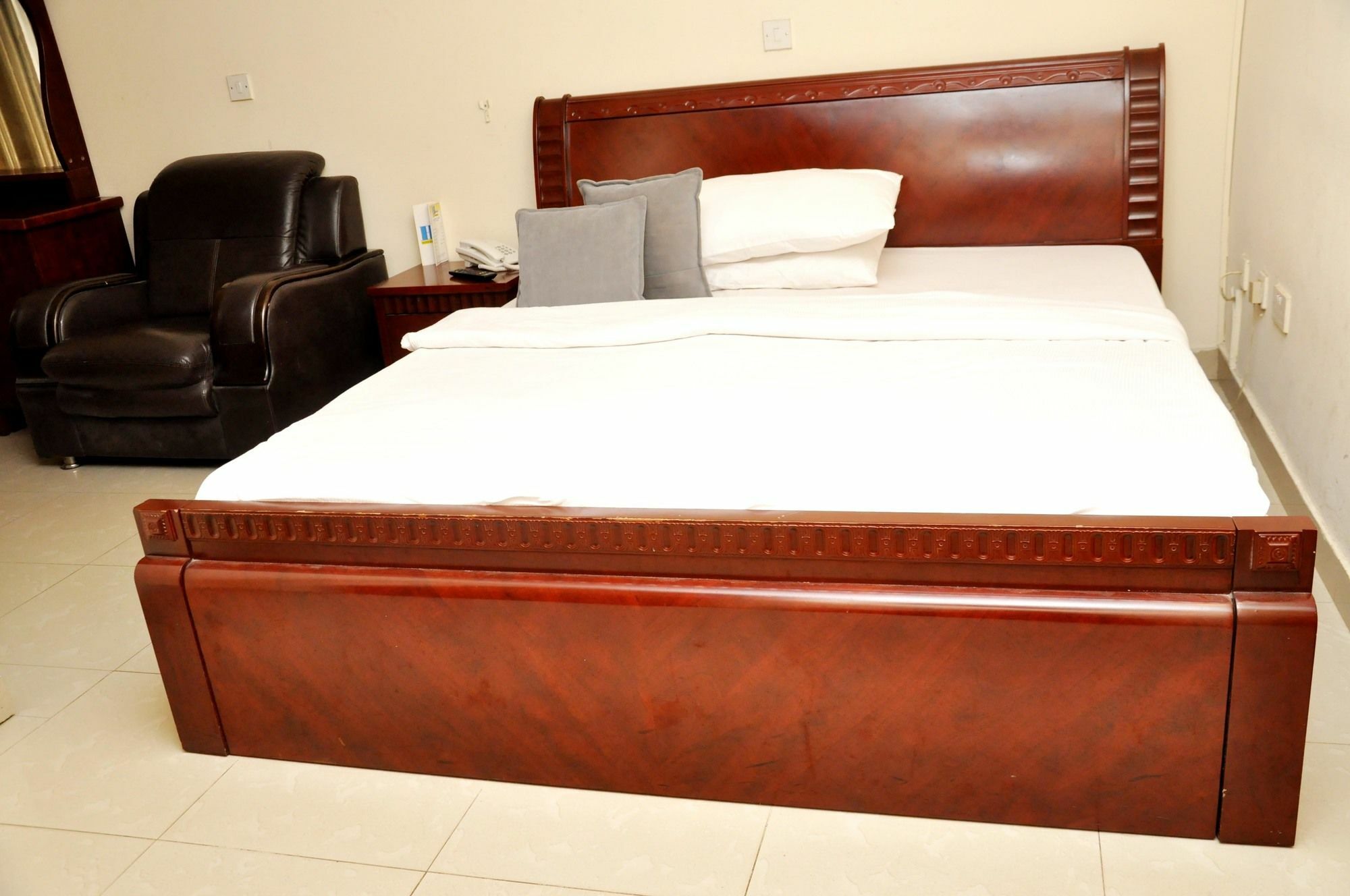 The Habitat Suites International Lagos Zewnętrze zdjęcie